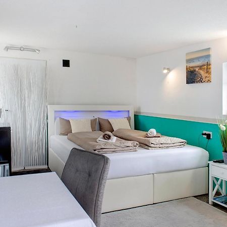 Spawo Mit Sauna Und Whirpool Pfullendorf Kültér fotó
