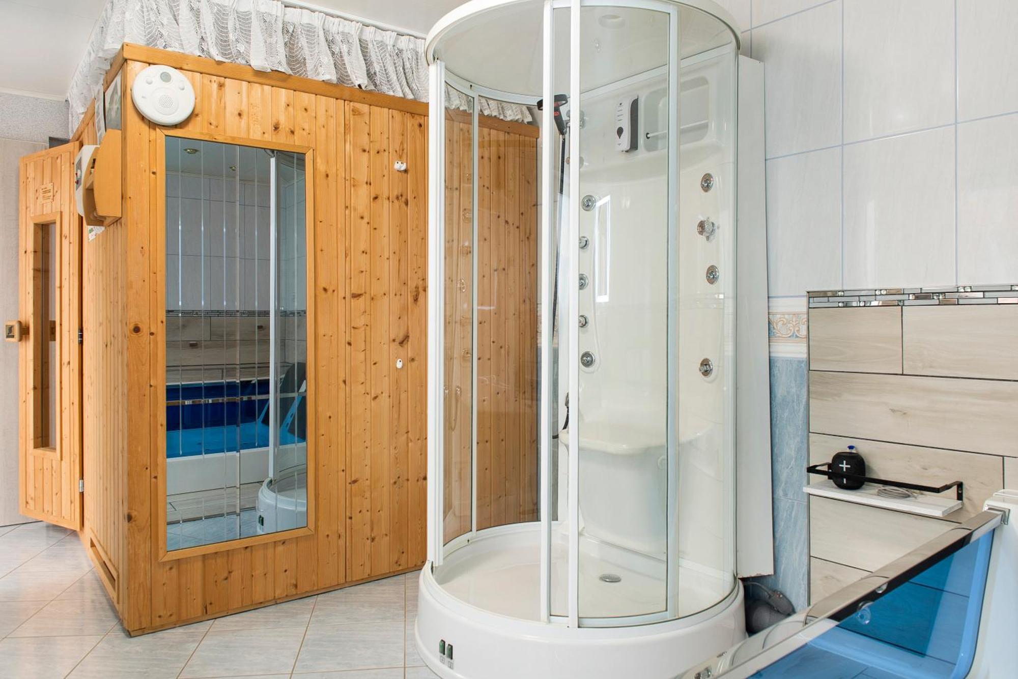 Spawo Mit Sauna Und Whirpool Pfullendorf Kültér fotó